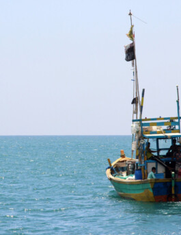 OUAT SRI LANKA expedition boat